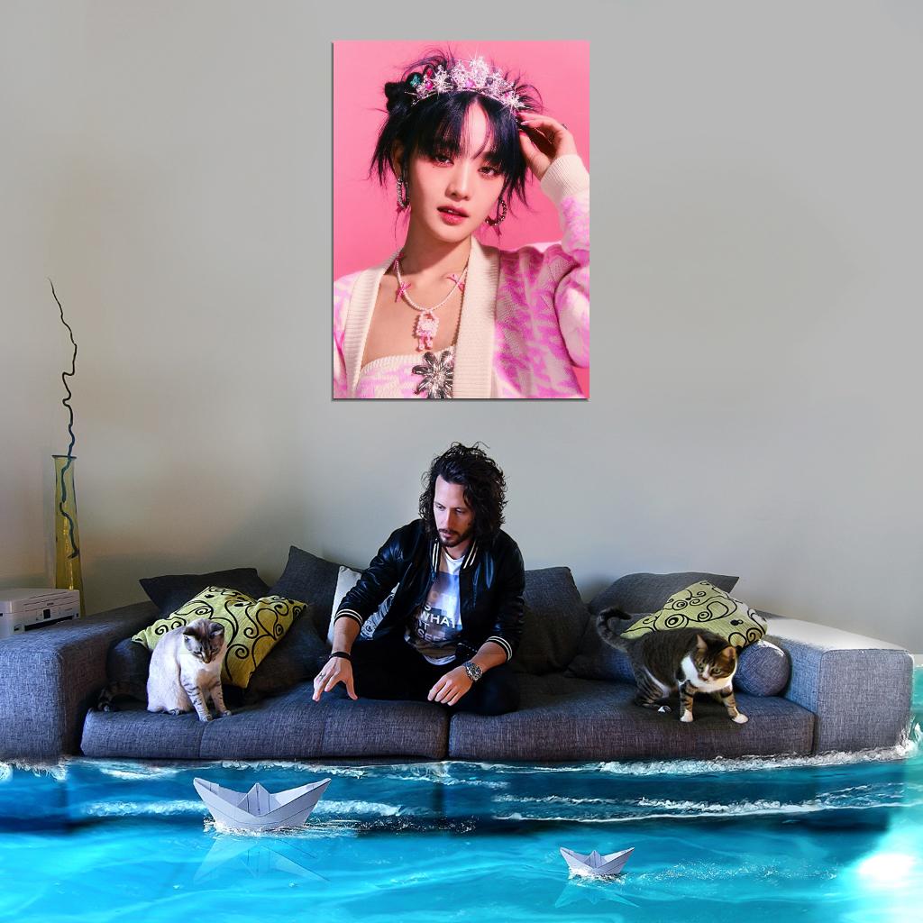 (G)I-DLE Minnie I Feel Queencard Concept Photo K-Pop Music Poster Korean Girl Group - xonomax