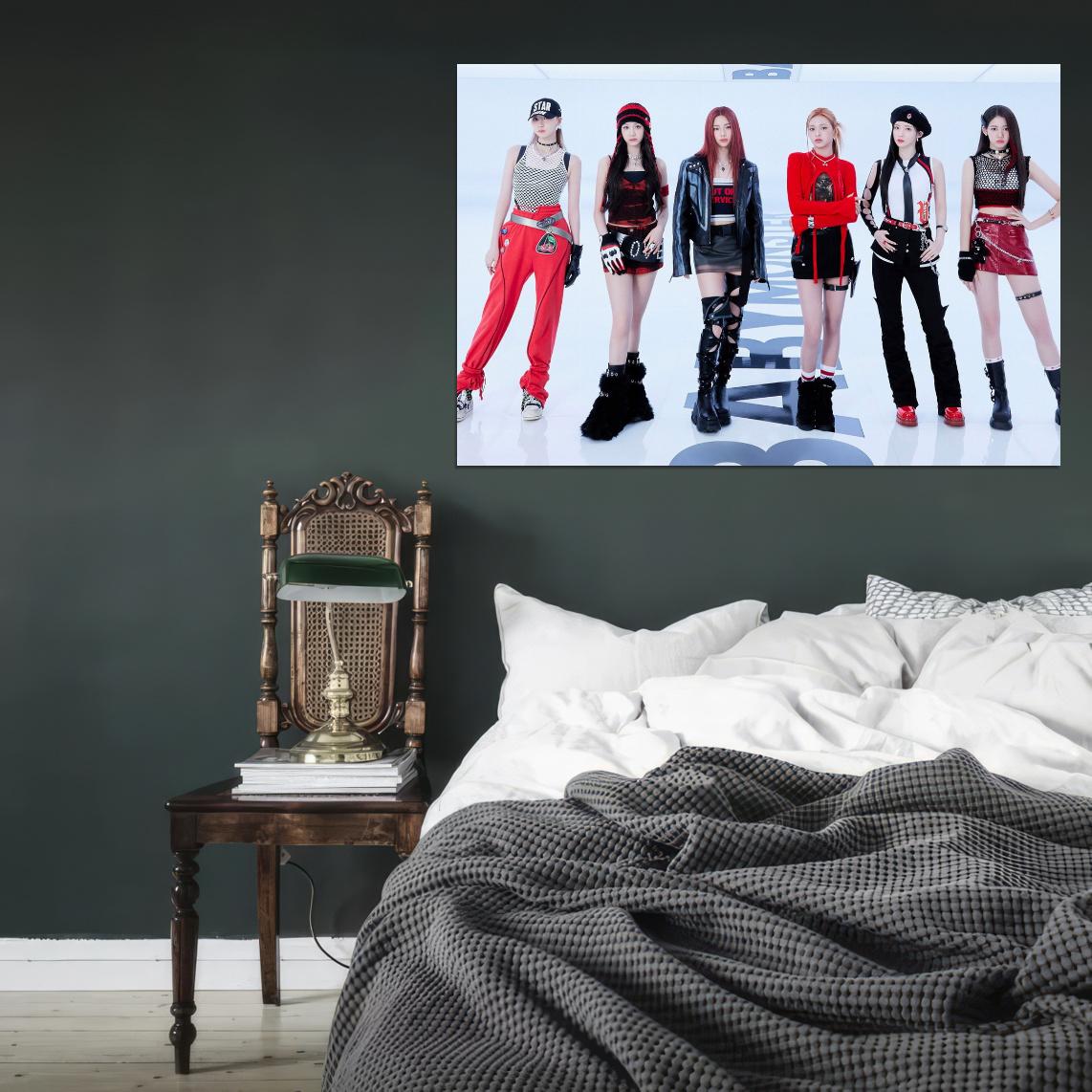 Babymonster Photo Pharita Chiquita Rora Ahyeon Haram Ruka Asa Photo K-Pop Poster Korean Girl Group - xonomax