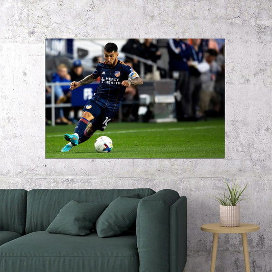 Luciano Acosta USA Soccer Poster Famous Football Superstar Motivational Sports Print - xonomax
