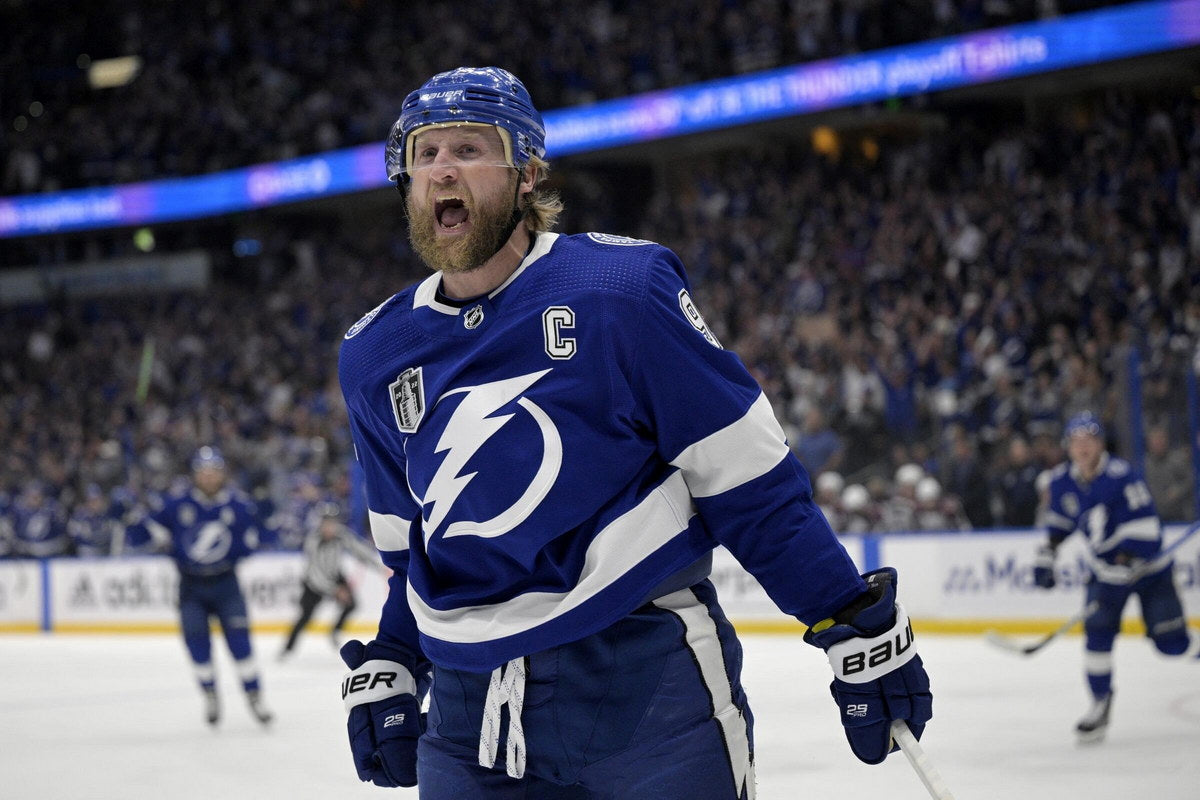 Steven Stamkos Scream Roar Famous USA Hockey Player Poster North America Hockey HD Photo Print - xonomax