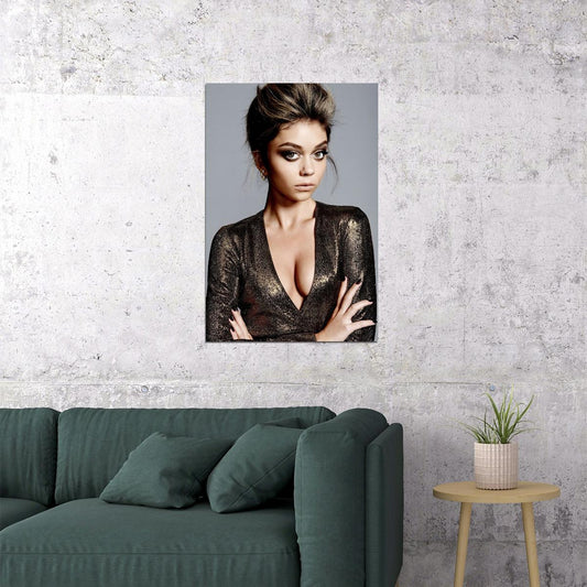 Sarah Hyland Red Carpet Poster Glamorous Hollywood Actress Photo Fashion Icon Stunning Look Wall Art Print - xonomax