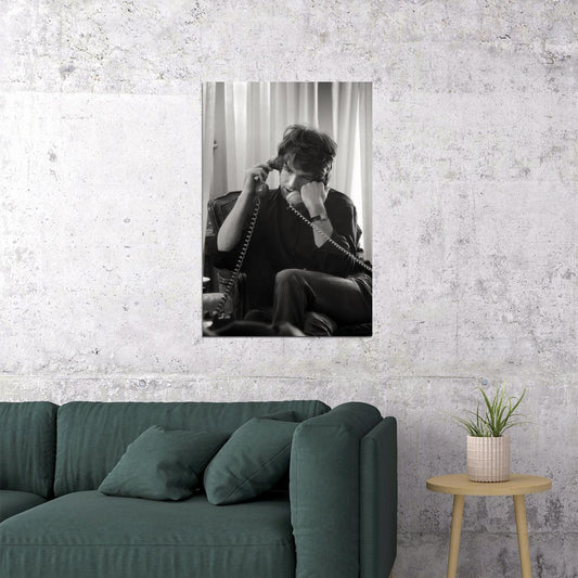 Warren Beatty Poster Early Portrait Classic Hollywood Actor Black and White Style Wall Art Print - xonomax