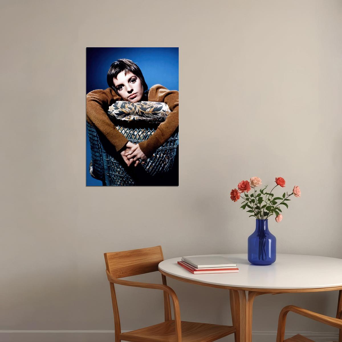 Liza Minnelli Actress 1970s Color Portrait Poster Timeless Hollywood Movie Star Print Broadway Legend Wall Art - xonomax