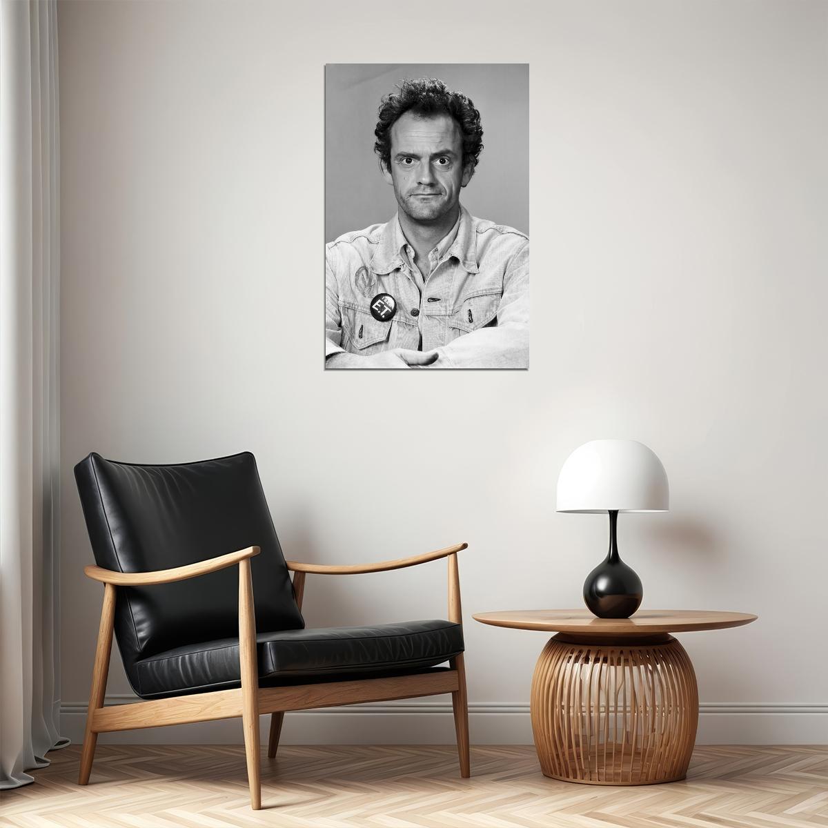 Christopher Lloyd Taxi TV Show Poster Jim Ignatowski Portrait 1970s Black And White Classic Sitcom Star Wall Art Print Old Hollywood Aesthetic Wall Decor - xonomax