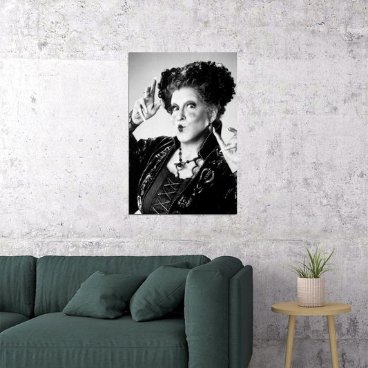 Bette Midler Hocus Pocus Movie Poster 1993 Iconic Witch Character Classic Halloween Film Wall Art Print Old Hollywood Aesthetic Wall Decor - xonomax