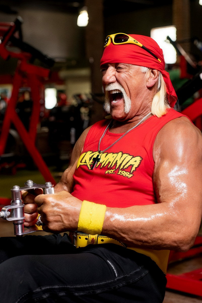 Hulk Hogan Training Portrait Poster Iconic Bodybuilder Wrestling Legend Classic Gym Workout Wall Art Print Old Hollywood Aesthetic Wall Decor - xonomax