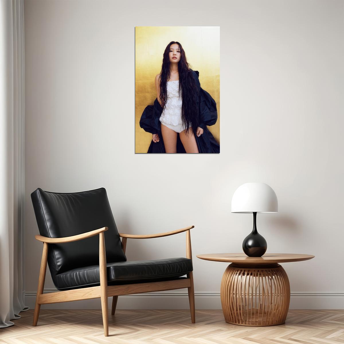 BLACKPINK JENNIE Photo Music Poster K-Pop Aesthetic K-pop Female Girl Group Korean Fashion Idol Wall Art Print