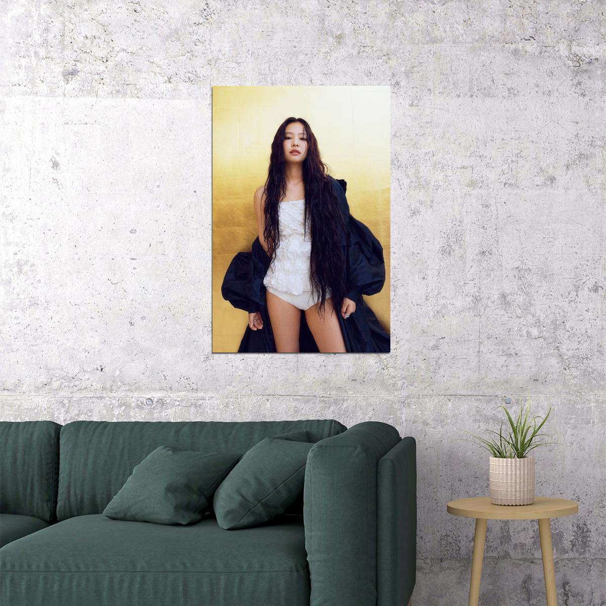 BLACKPINK JENNIE Photo Music Poster K-Pop Aesthetic K-pop Female Girl Group Korean Fashion Idol Wall Art Print