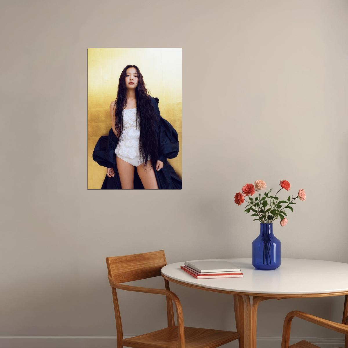BLACKPINK JENNIE Photo Music Poster K-Pop Aesthetic K-pop Female Girl Group Korean Fashion Idol Wall Art Print