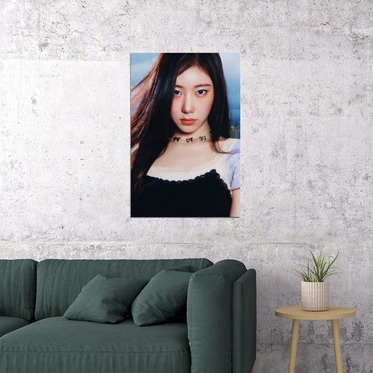ITZY Chaeryeong GOLD Concept Photo Viral K-pop Music Poster Streetwear Aesthetic Female Korean Idol Fashion Print Trendy Girl Group Wall Art - xonomax