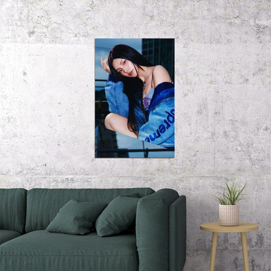 ITZY Yeji GOLD Concept Photo Viral K-pop Music Poster Streetwear Aesthetic Female Korean Idol Fashion Print Trendy Girl Group Wall Art - xonomax