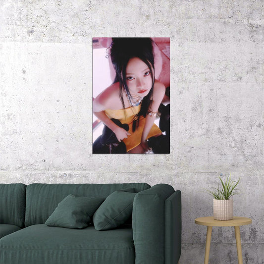 LE SSERAFIM Hong Eunchae EASY Concept Photo Balmy Flex Y2K McBling Aesthetic Coquette Decor Baddie Female Korean Idol Fashion Print Trendy K-pop Girl Group Wall Art - xonomax