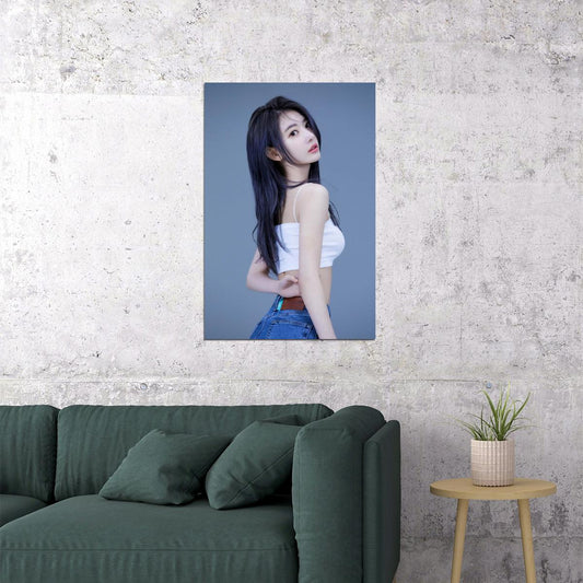 LE SSERAFIM Miyawaki Sakura Debut Photo Poster K-Pop Aesthetic K-pop Female Girl Group Korean Fashion Idol Wall Art Print - xonomax