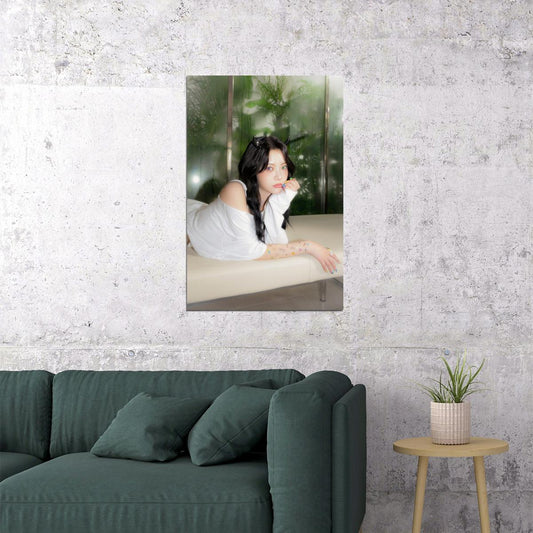 LE SSERAFIM Hong Eunchae CRAZY Album Concept Photo Music Poster K-Pop Aesthetic K-pop Female Girl Group Korean Fashion Idol Wall Art Print - xonomax