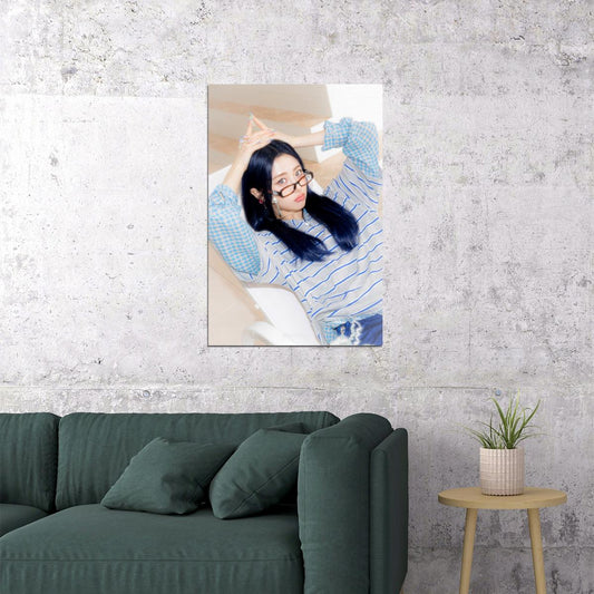 LE SSERAFIM Huh Yunjin CRAZY Album Concept Photo Music Poster K-Pop Aesthetic K-pop Female Girl Group Korean Fashion Idol Wall Art Print - xonomax