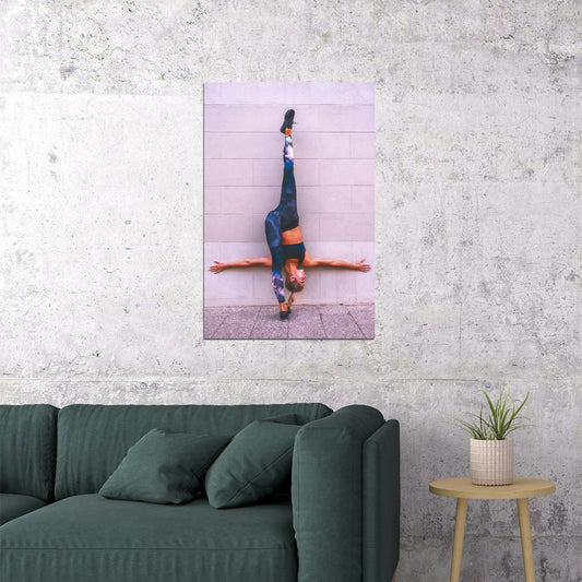 Amanda Bisk Hot Fitness Model Poster Gym Motivational Wall Art Inspirational Workout Yoga Room Decor Aesthetic Sports Print Yoga Wall Decor Athletic Icon HD Photo Print - xonomax