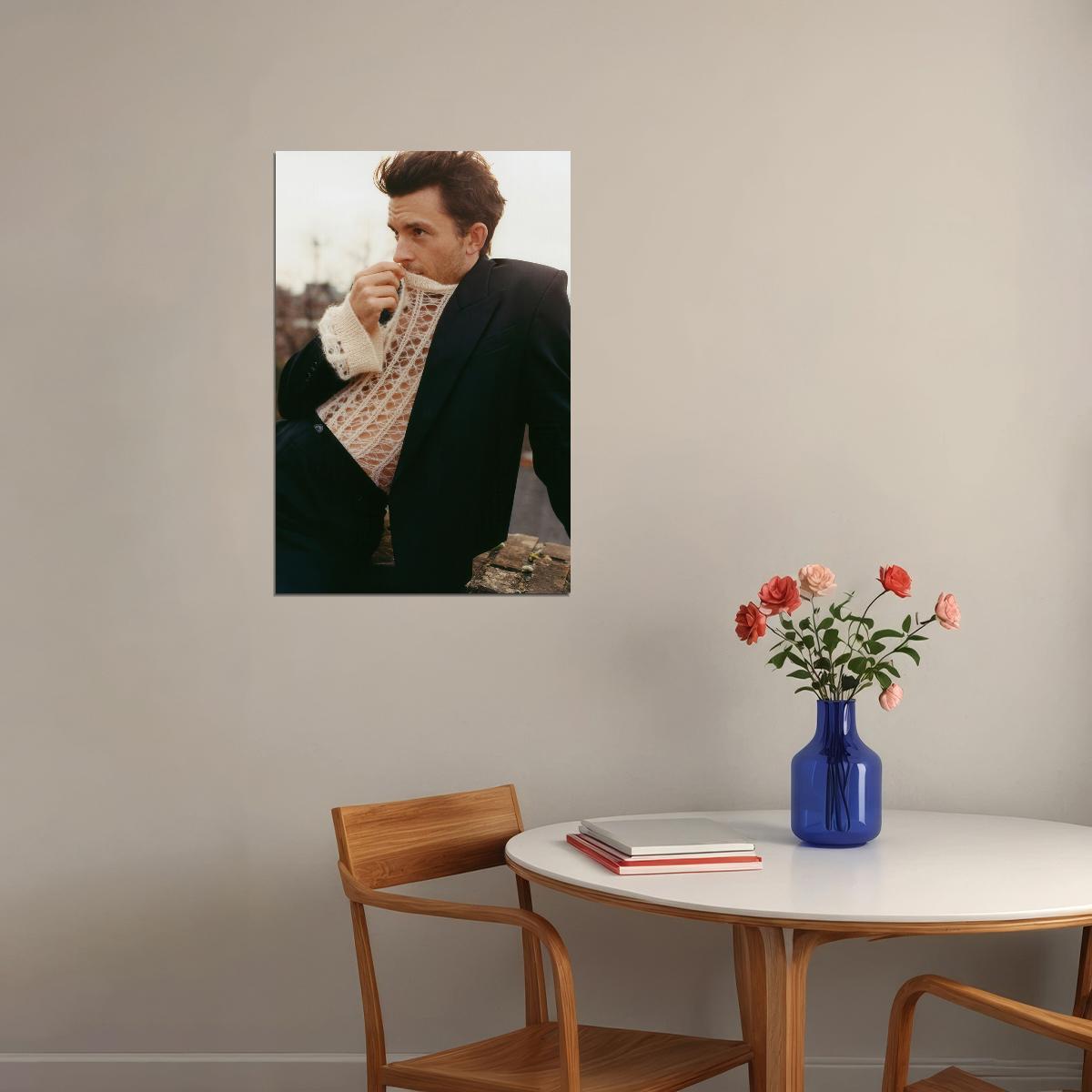 Jonathan Bailey Stylish Photo Print Gay Icon Hollywood Celebrity Poster Handsome Man Wall Art Hot Male Model Aesthetic Decor for Bedroom Living Room