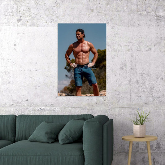 Chris Hemsworth Shirtless Muscular Body Photo Print Hollywood Celebrity Poster Handsome Man Wall Art Hot Male Aesthetic Decor for Bedroom Living Space - xonomax