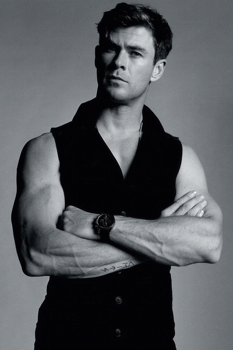 Chris Hemsworth Black and White Fashion Portrait Photo Print Hollywood Celebrity Poster Handsome Man Wall Art Hot Male Model Aesthetic Decor for Bedroom Office - xonomax