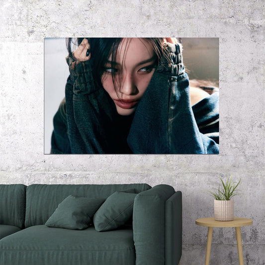 Chungha Alivio Poster Album Concept Photo Print K-Pop Home Decor For Living Room Aesthetic Kpop Female Girl Group - xonomax