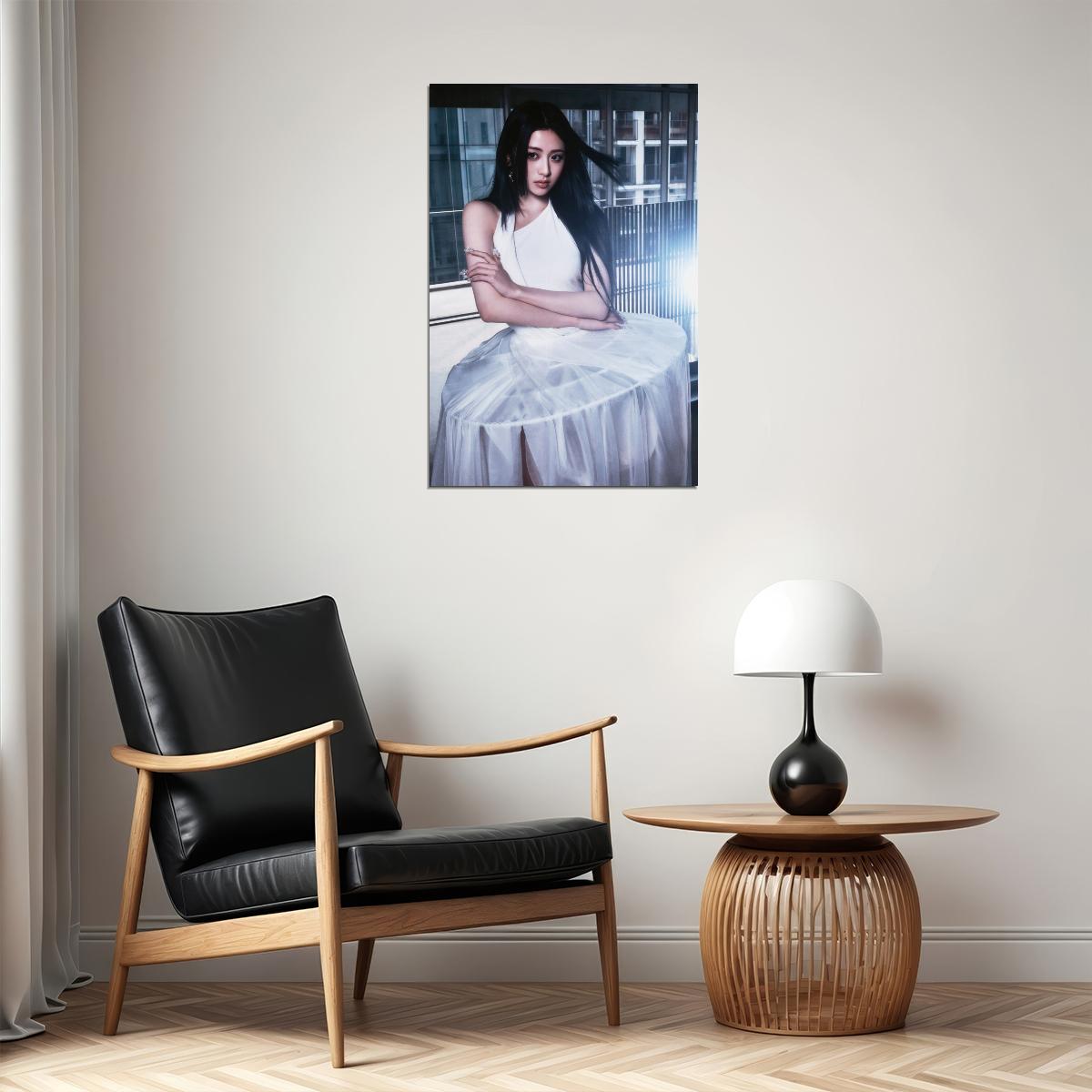 Le Sserafim Huh Yunjin Poster Hot Album Compact Concept Photo Print K-Pop Home Decor For Living Room Aesthetic Kpop Female Girl Group - xonomax