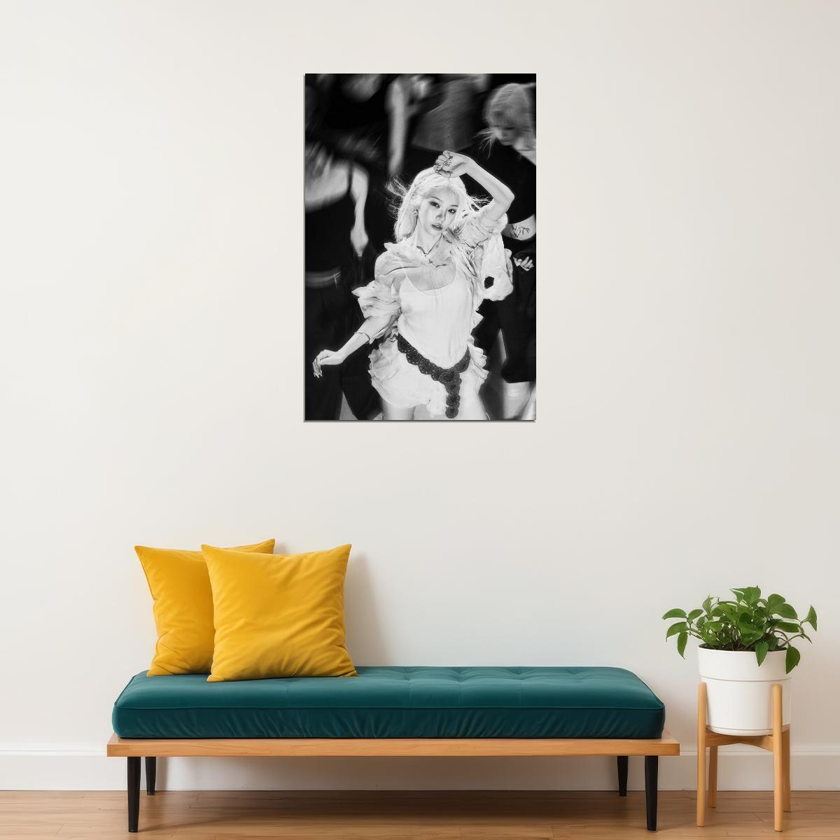 Le Sserafim Kim Chaewon Poster Hot Album Drenched Vetiver Concept Photo Print K-Pop Home Decor For Living Room Aesthetic Kpop Female Girl Group
