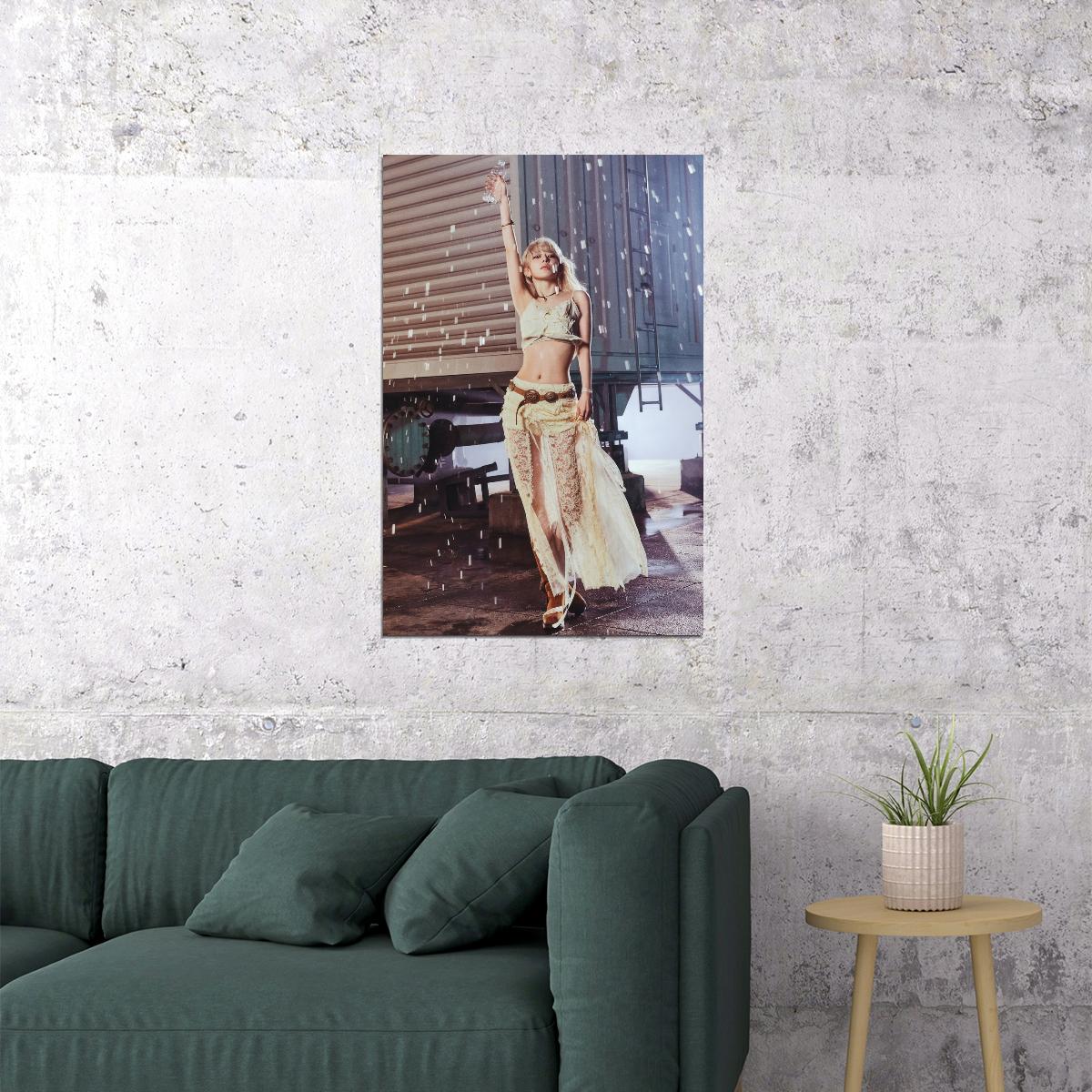 Le Sserafim Sakura Poster Hot Album Drenched Vetiver Concept Photo Print K-Pop Home Decor For Living Room Aesthetic Kpop Female Girl Group