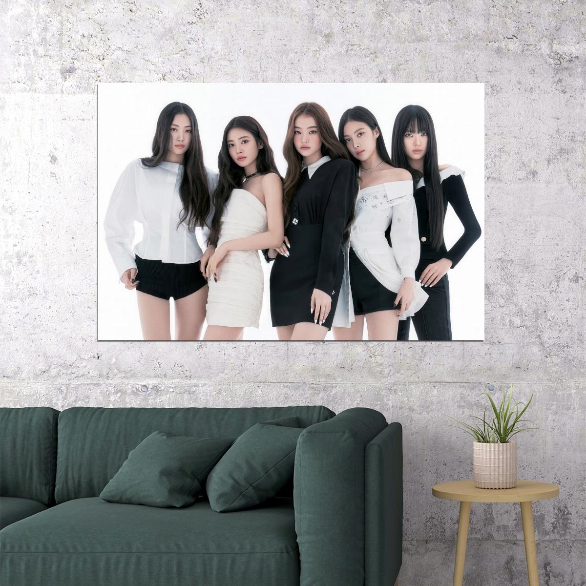 Meovv Poster Fashion Group Photo Print K-Pop Home Decor For Living Room Aesthetic Kpop Female Girl Group
