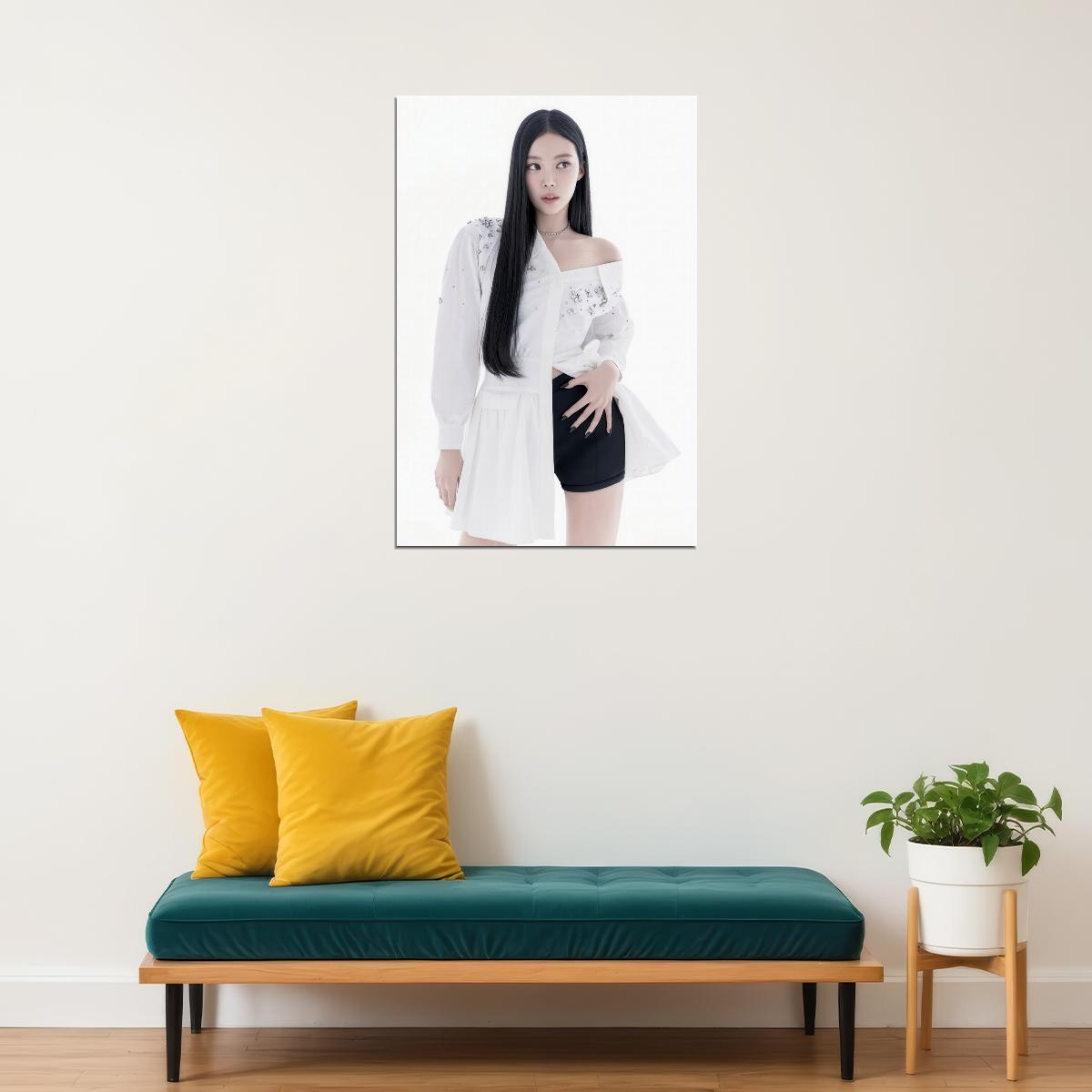 Meovv Poster Fashion Group Photo Print K-Pop Home Decor For Living Room Aesthetic Kpop Female Girl Group