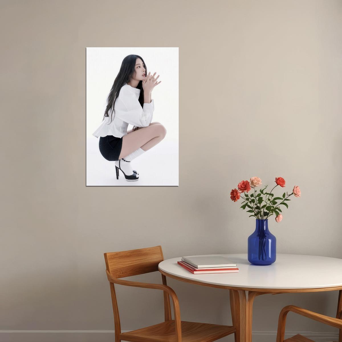 Meovv Poster Fashion Group Photo Print K-Pop Home Decor For Living Room Aesthetic Kpop Female Girl Group