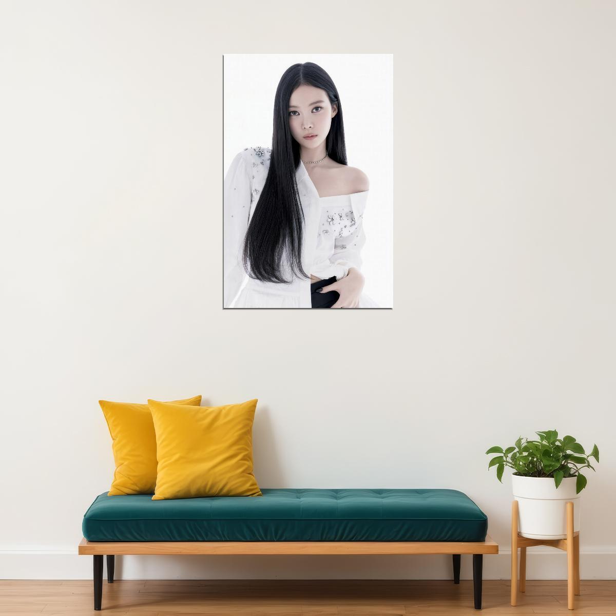 Meovv Poster Fashion Group Photo Print K-Pop Home Decor For Living Room Aesthetic Kpop Female Girl Group