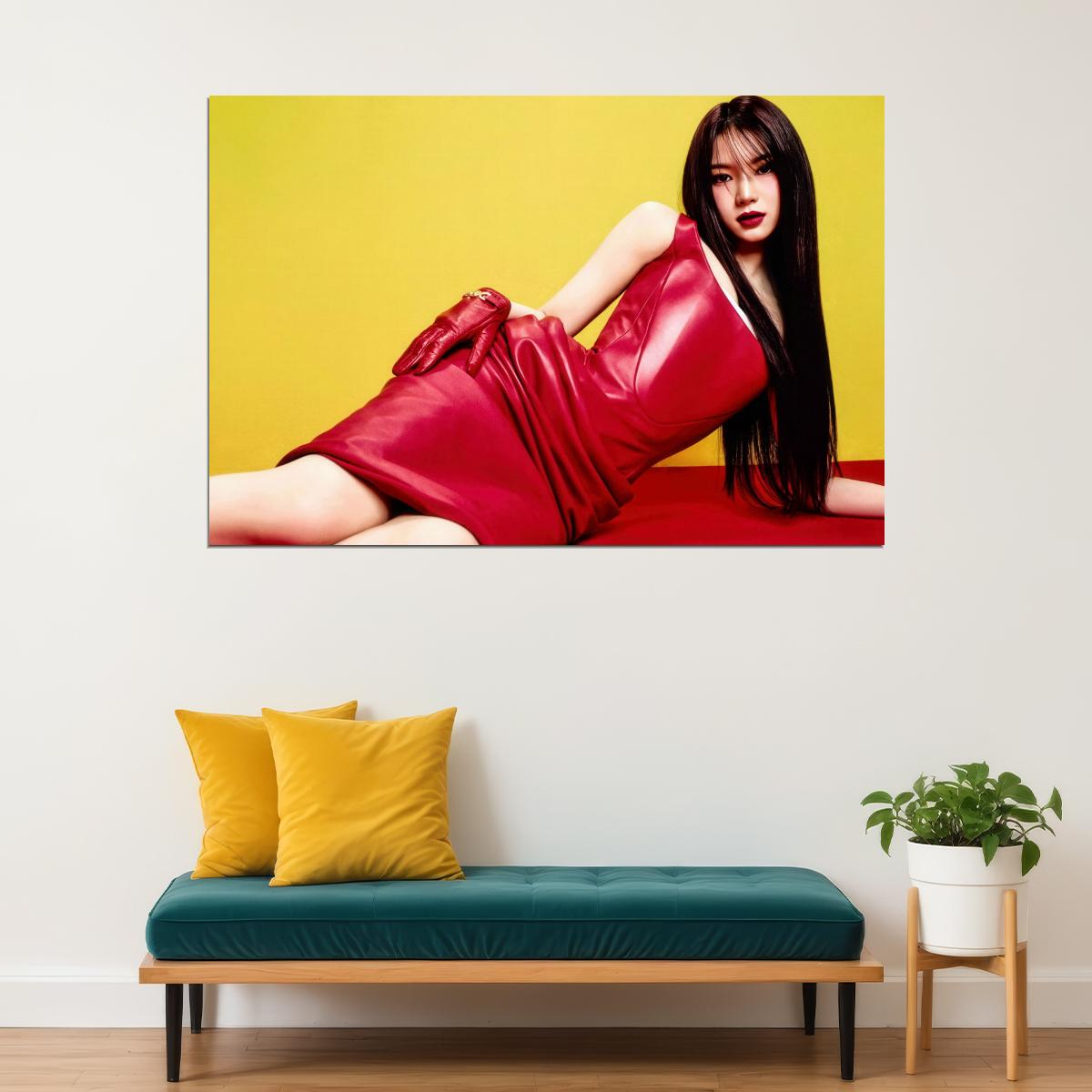 Stayc Sumin Isa Sieun Poster Fashion Photo Print K-Pop Home Decor For Living Room Aesthetic Kpop Female Girl Group - xonomax