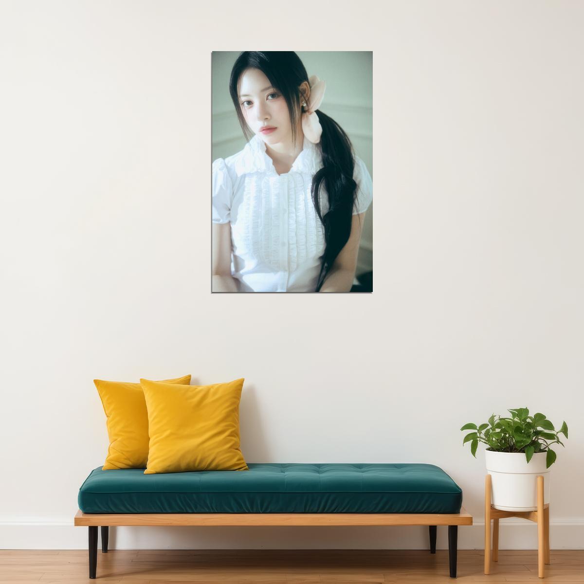 Rescene Liv Poster Glow Up Album We Concept Photo Print K-Pop Home Decor For Living Room Aesthetic Kpop Female Girl Group