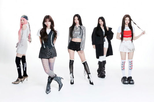 Rescene Poster Glow Up Album Me Concept Photo Print K-Pop Home Decor For Living Room Aesthetic Kpop Female Girl Group - xonomax