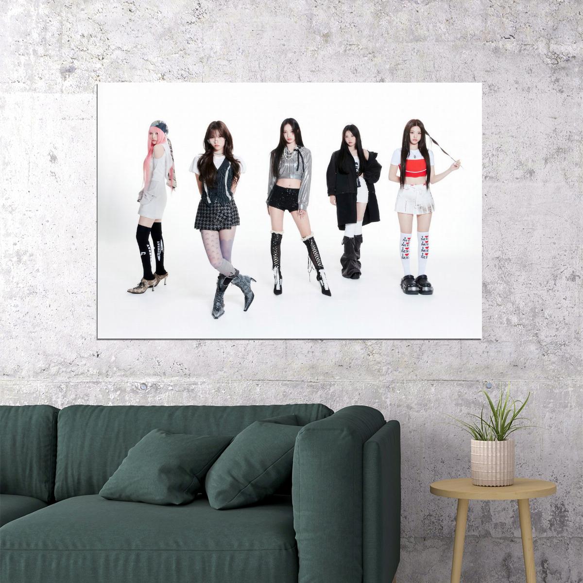Rescene Poster Glow Up Album Me Concept Photo Print K-Pop Home Decor For Living Room Aesthetic Kpop Female Girl Group