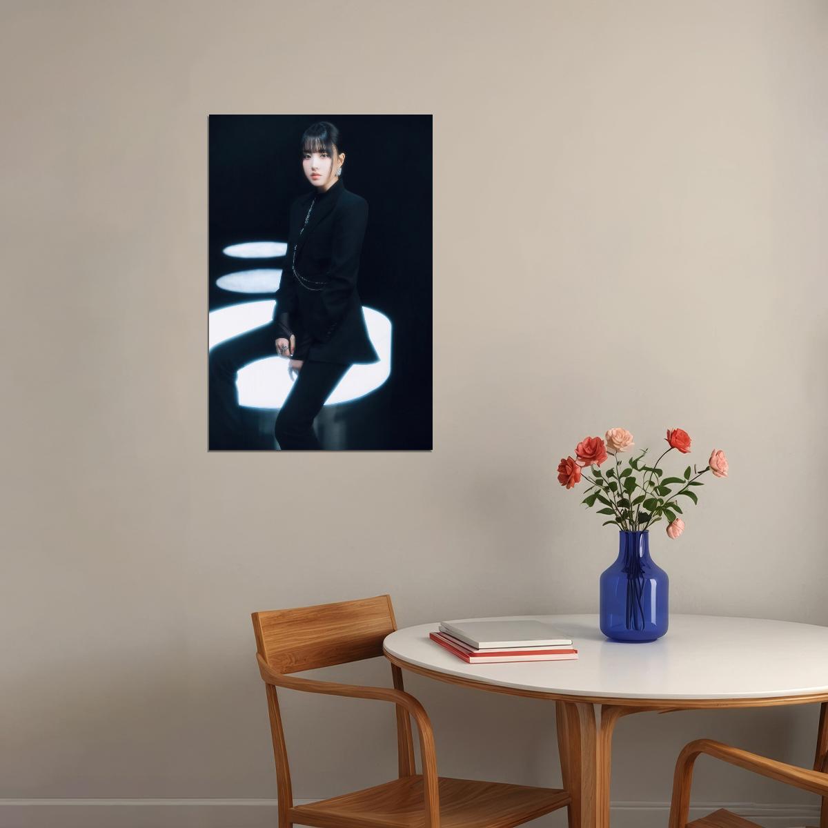 Stayc 2025 Tour Poster Stay Tuned In Seoul Concept Photo Print K-Pop Home Decor For Living Room Aesthetic Kpop Female Girl Group - xonomax