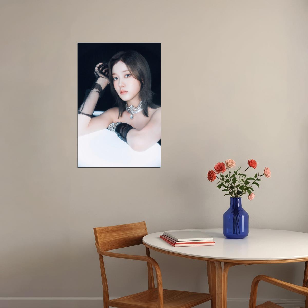 Stayc 2025 Tour Poster Stay Tuned In Seoul Concept Photo Print K-Pop Home Decor For Living Room Aesthetic Kpop Female Girl Group - xonomax