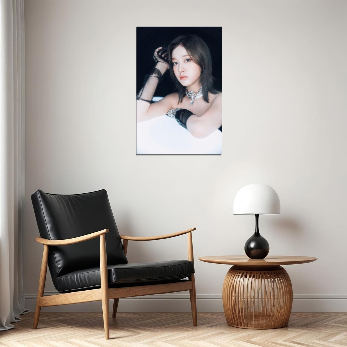 Stayc 2025 Tour Poster Stay Tuned In Seoul Concept Photo Print K-Pop Home Decor For Living Room Aesthetic Kpop Female Girl Group - xonomax