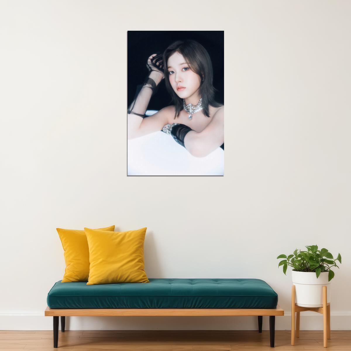 Stayc 2025 Tour Poster Stay Tuned In Seoul Concept Photo Print K-Pop Home Decor For Living Room Aesthetic Kpop Female Girl Group - xonomax