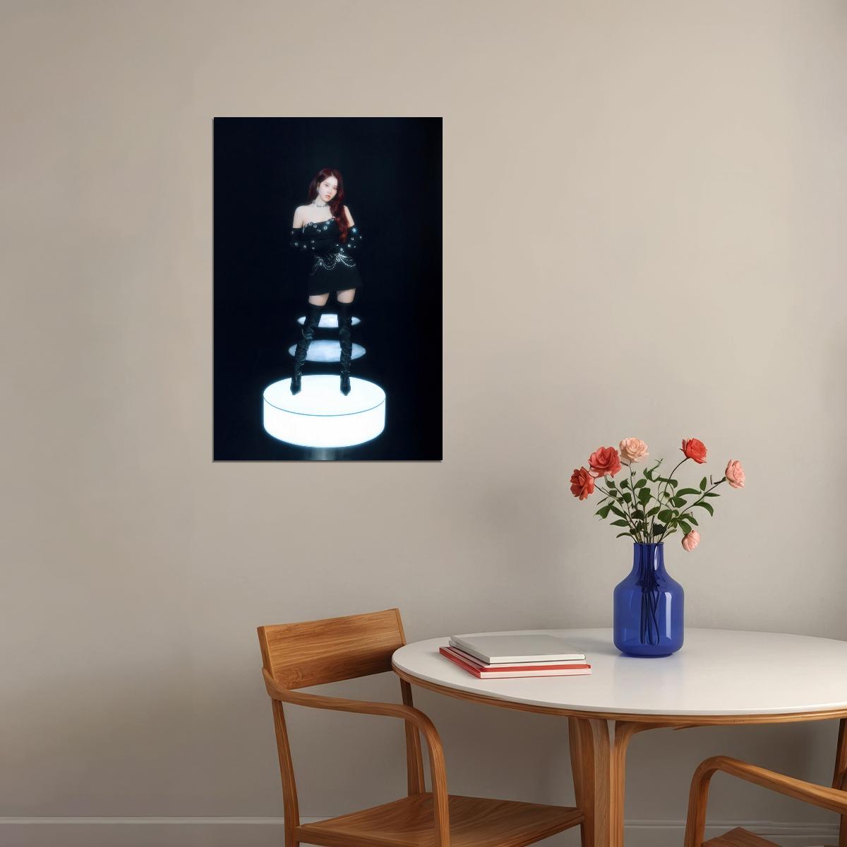 Stayc 2025 Tour Poster Stay Tuned In Seoul Concept Photo Print K-Pop Home Decor For Living Room Aesthetic Kpop Female Girl Group - xonomax