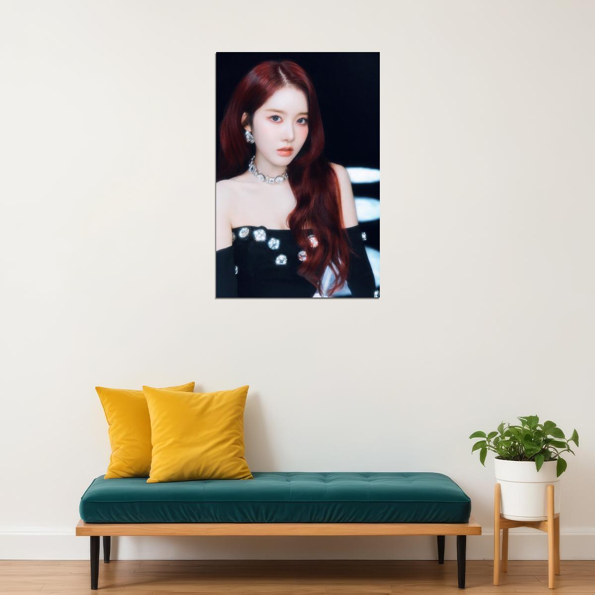 Stayc 2025 Tour Poster Stay Tuned In Seoul Concept Photo Print K-Pop Home Decor For Living Room Aesthetic Kpop Female Girl Group - xonomax