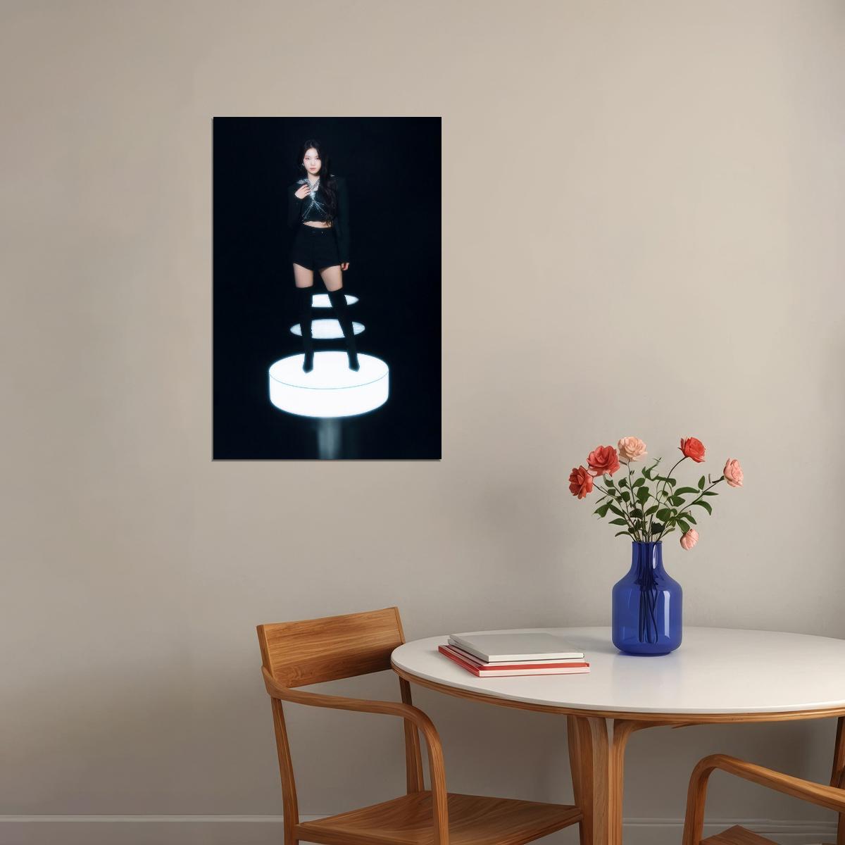 Stayc 2025 Tour Poster Stay Tuned In Seoul Concept Photo Print K-Pop Home Decor For Living Room Aesthetic Kpop Female Girl Group - xonomax