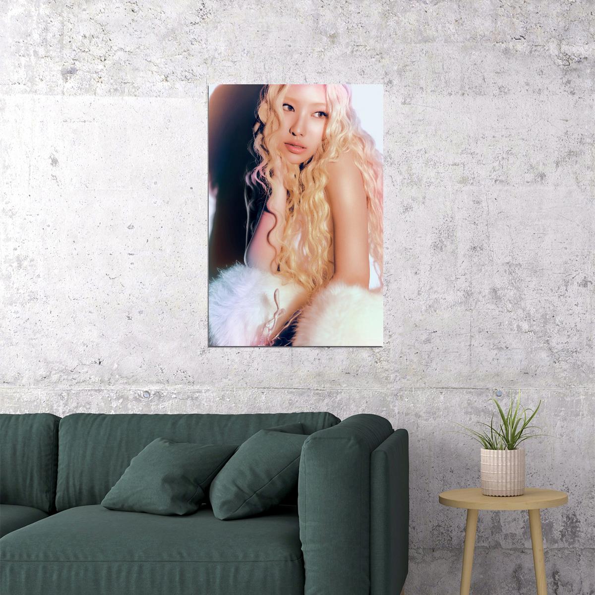 Xg Maya Is This Love Poster Print K-Pop Home Decor For Living Room Aesthetic Kpop Female Girl Group
