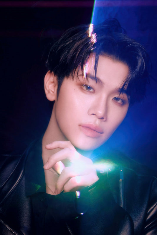 Zerobaseone Zb1 Kim Taerae Poster Blue Paradise Album Seek Concept Photo Print K-Pop Home Decor For Living Room Aesthetic Kpop Male Boys Group Boy Band - xonomax