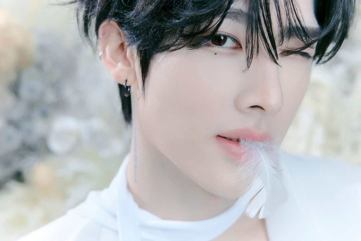 Zerobaseone Zb1 Ricky Poster Blue Paradise Album Hide Concept Photo Print K-Pop Home Decor For Living Room Aesthetic Kpop Male Boys Group Boy Band - xonomax