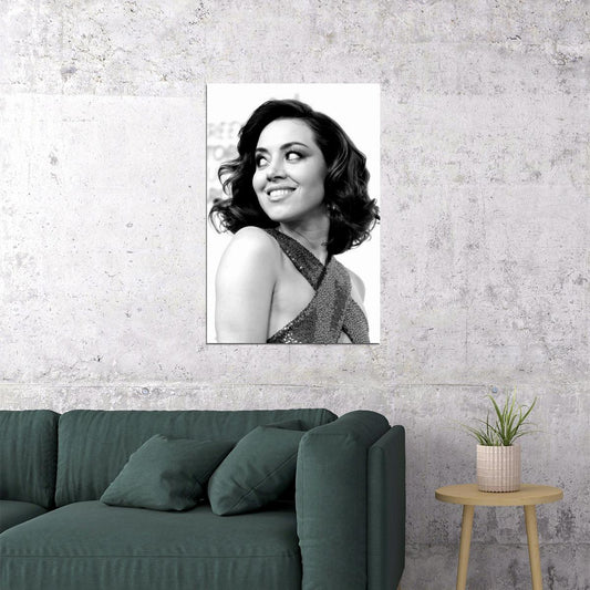 Aubrey Plaza Celebrity Posters for Room Aesthetic Famous Actress Black and White Photo Print Wall Art - xonomax