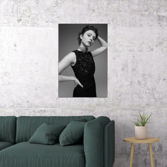 Thomasin McKenzie Celebrity Posters for Room Aesthetic Famous Actress Photo Print Wall Art - xonomax