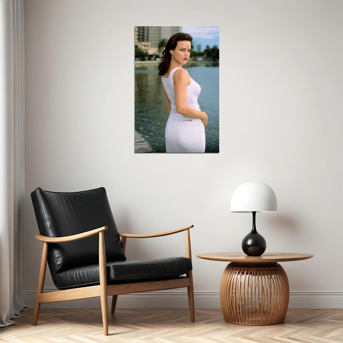 Carla Gugino Sexy Celebrity Posters for Room Aesthetic Famous Actress Photo Print Wall Art - xonomax
