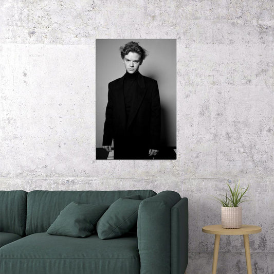 Thomas Brodie-Sangster Celebrity Posters for Room Aesthetic Famous Actor Black and White Photo Print Wall Art - xonomax