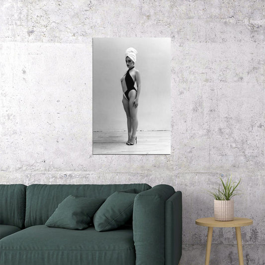 Rachel Sennott Sexy Celebrity Posters for Room Aesthetic Famous Actress Black and White Photo Print Wall Art - xonomax
